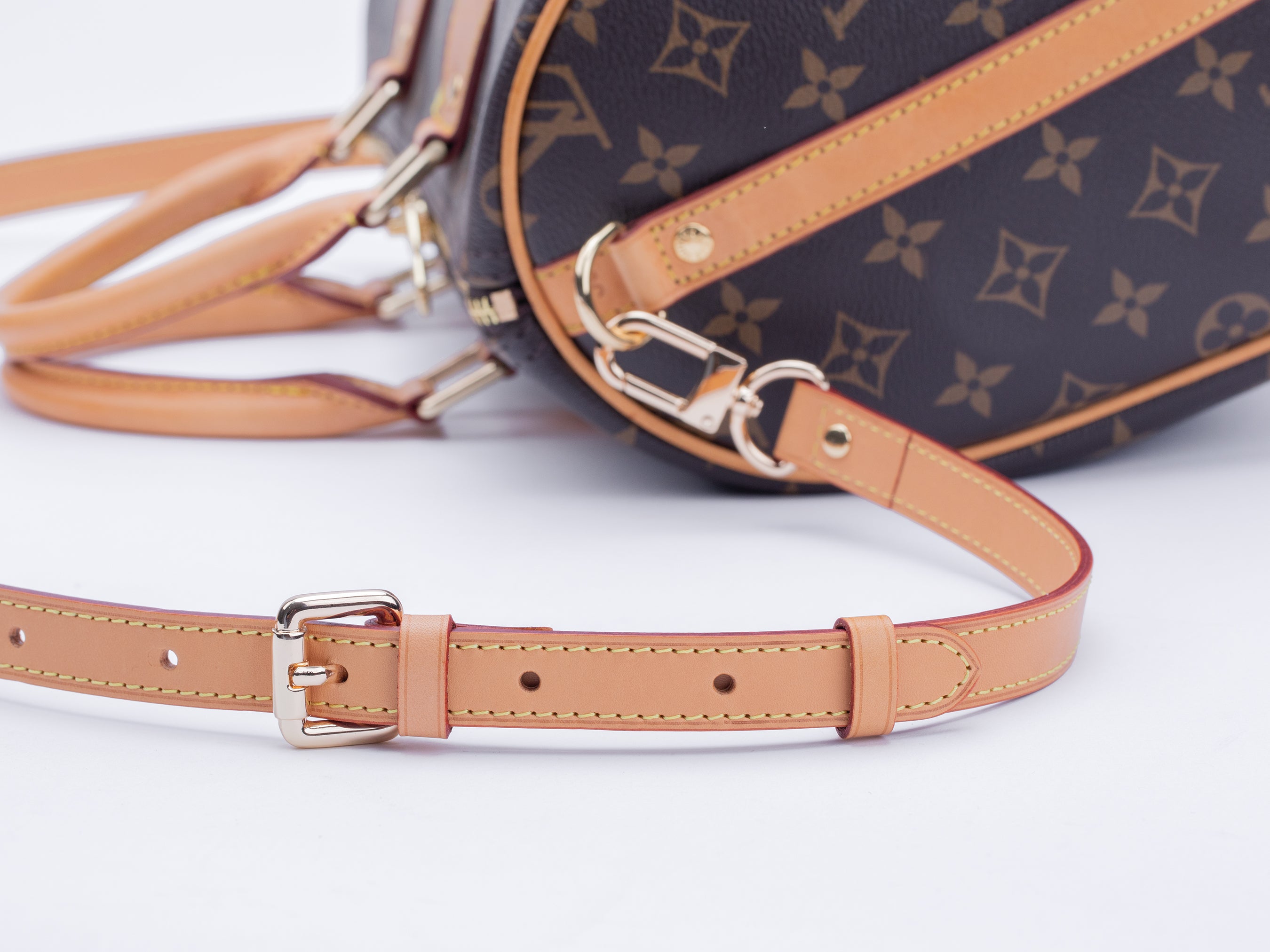 Adjustable Vachetta Leather Strap – Replacement Bag Strap