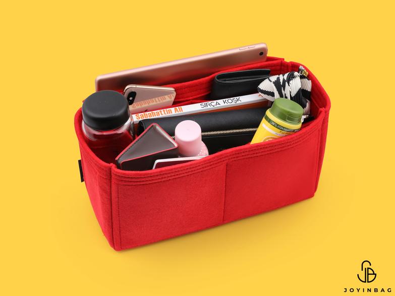 My Favorite Bag Organizer and How It Fits In My Bags 